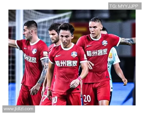 西安排球队在选拔赛中以65分稳居积分榜首位，争夺晋级机会